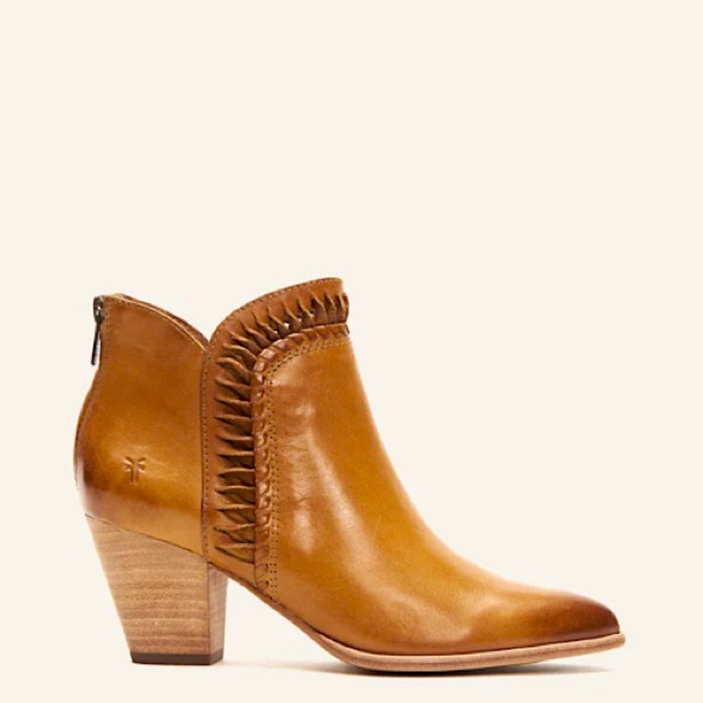 $379 Frye Reed Feather Cognac Genuine Leather Cut Out Heeled Zip Up Ankle Bootie